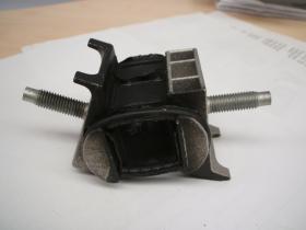 3RG Industrial 40639 - SOPORTE MOTOR IZQUIERDO